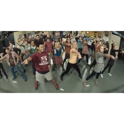 The Big Bang Theorie Flashmob! 