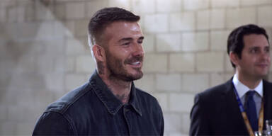 So geschockt ist David Beckham wegen Statue