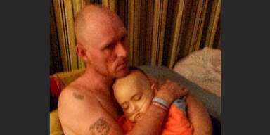 Dieses Foto r&uuml;hrt das Netz zu Tr&auml;nen