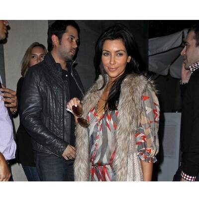 Kim Kardashian besitzt Fell in allen Farben und Variationen