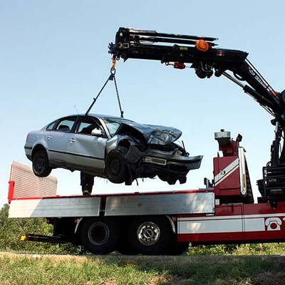 Crash bei Tulln: Pkw-Lenkerin schwer verletzt