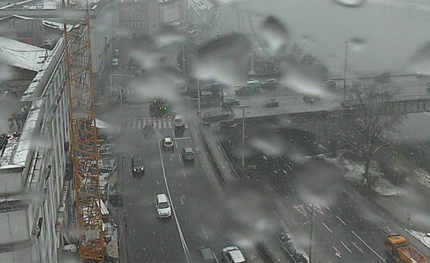 Wintereinbruch führt zu Verkehrschaos