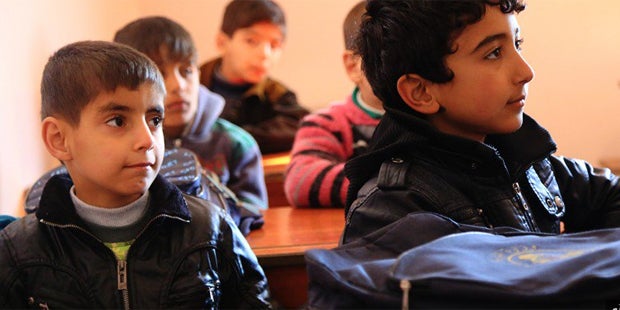 ISIS rekrutiert Kinder, wie die Nazis