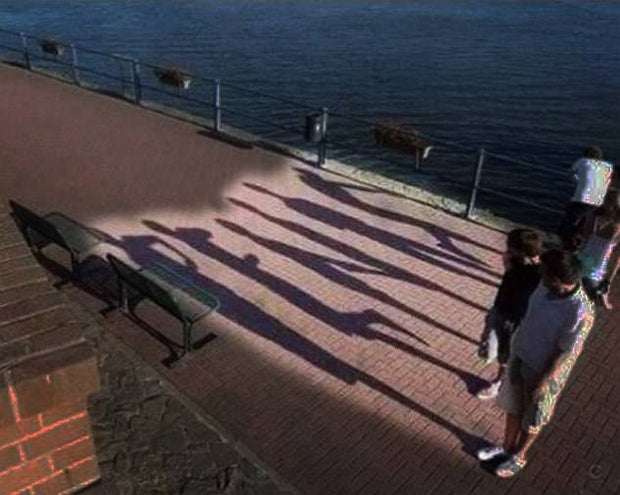 Auf diesem Bild stimmt etwas nicht