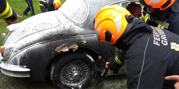 Böhmdorfer Jaguar abgebrannt