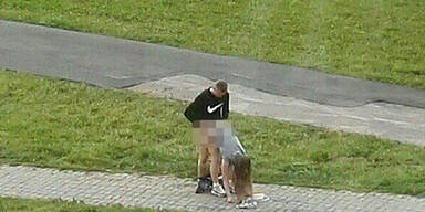 Paar mitten am Tag beim Sex erwischt