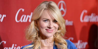 Naomi Watts s&uuml;chtig nach Haare f&auml;rben