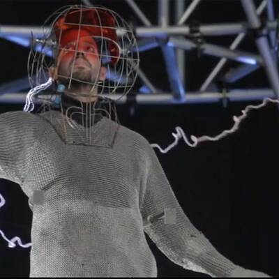 Künstler Blaine setzte sich drei Tage unter Strom