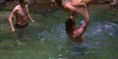 Mausi & Giulia im Knast