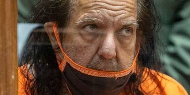 Porno-Star wegen Vergewaltigung angeklagt