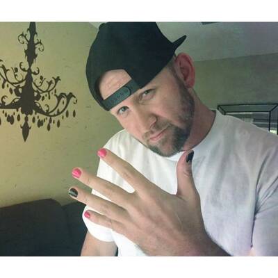 #paintyournailsforbruce