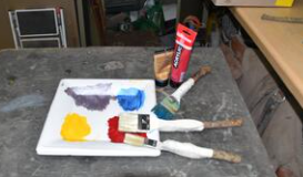 Malender Esel ''Frederic'' begeistert mit seinen Bildern