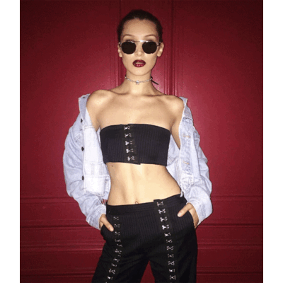 Insta-Stars zeigen ihren Ab Crack