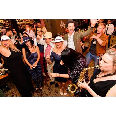 Wendy Night, Stephan Welan und Vina Aquarina