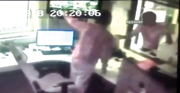 Parksünder in Wien mit Pistole bedroht