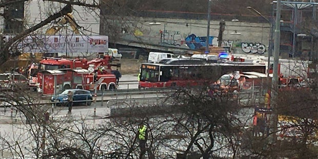 Unfall Bus LKW Polgarstraße