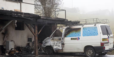 Mann stirbt bei Wohnhausexplosion