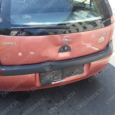  Der Fahrer wurde vom Dienst suspendiert.