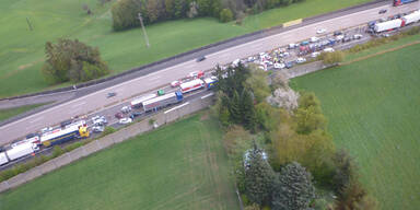 Massencrash auf der Westautobahn 