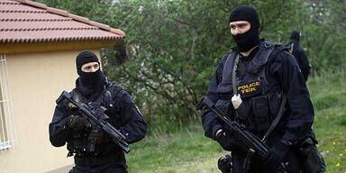 Amokl&auml;ufer rastet mit Machete aus - 4 Tote!