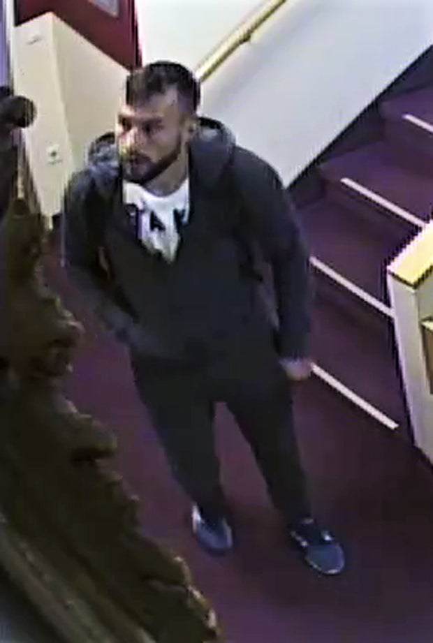 Prostituierte (29) in Laufhaus brutal verprügelt: Polizei sucht Duo