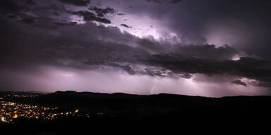 Temperatursturz und Starkregen in Österreich