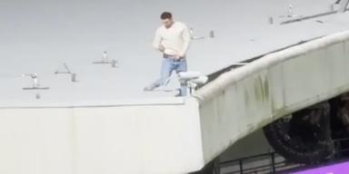 Instagram/@browncardigan