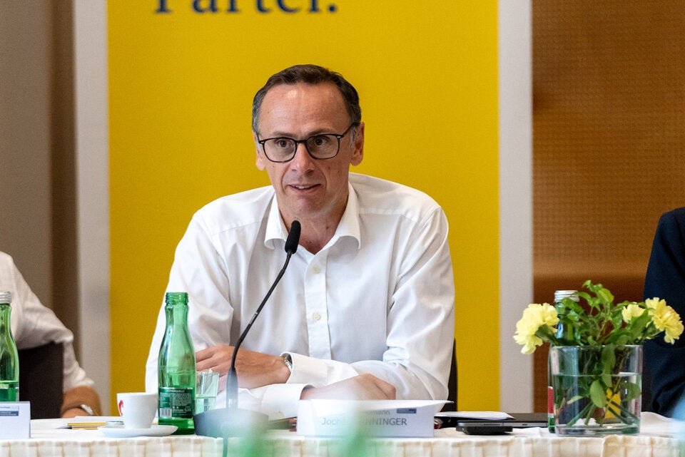 ÖVP-NÖ stellt sich bei CO2-Bepreisung gegen die Bundespartei