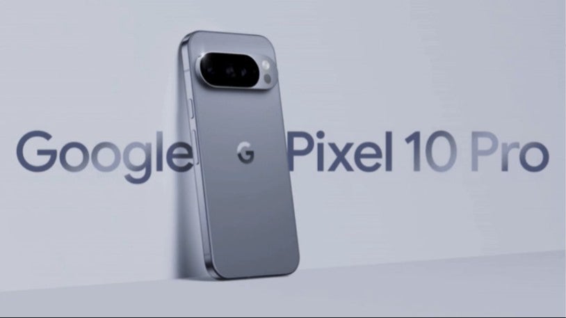 Zum ersten Mal hat auch das Standardmodell ein Teleobjektiv mit starkem Zoom. 