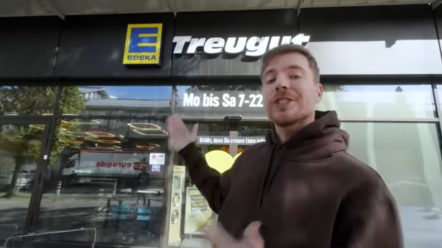 Das ganze diente auch als PR-Stunt für die eigene Schokoladen-Marke.