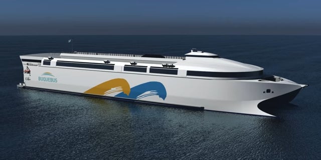 Die 130 Meter lange „China Zorrilla“ wurde komplett aus Aluminium gebaut und fährt rein elektrisch. 