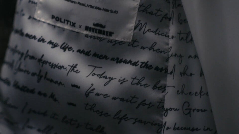 Mehr als Mode: Der „Mo-Hair Suit“ steht für Mut und Offenheit. 