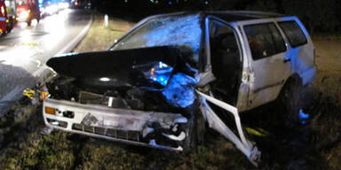 Ein Toter bei Pkw-Crash in NÖ