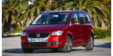 VW_Touran_ Front