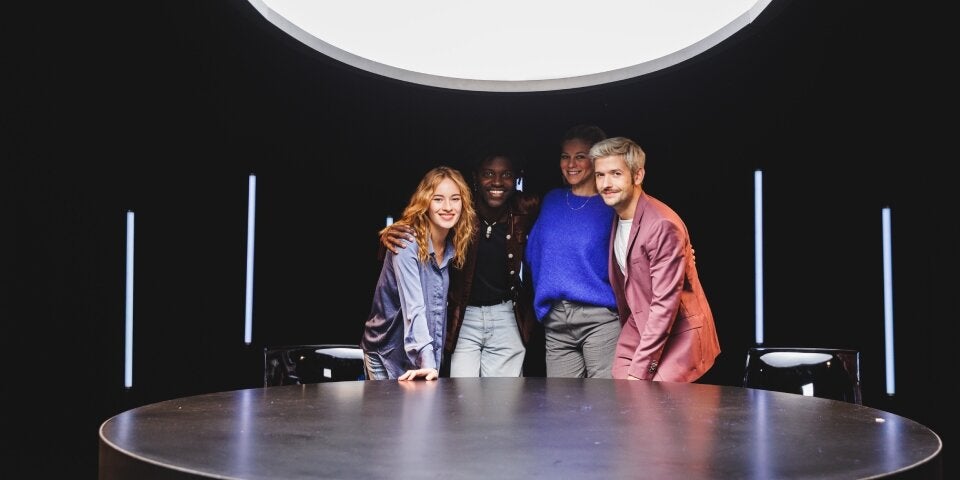 Neue CANAL+ Talkshow über Serien und Filme mit Hilde Dalik