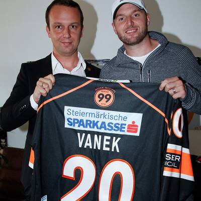 Die besten Bilder von Vaneks Ankunft