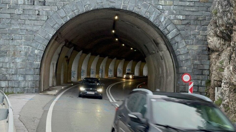 Verfolgungsjagd in Tirol endete mit fünf Festnahmen