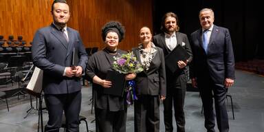 Osterfestspiele Salzburg mit vor&ouml;sterliche "Sch&ouml;pfung"