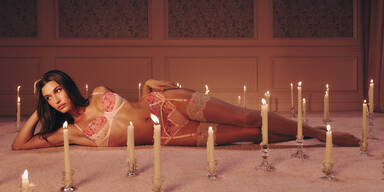 Hailey Bieber in Victoria&rsquo;s Secret: Nostalgie oder ein Schlag ins 2026er-Gesicht?