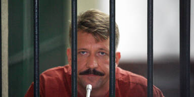 "H&auml;ndler des Todes" will jetzt an die Front