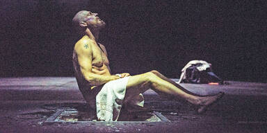 Agitprop-Theater in der Burg