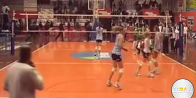 Hooligans st&uuml;rmen Damenvolleyball