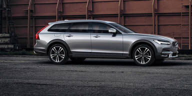 Volvo schärft den V90 Cross Country nach