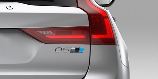 Volvo würzt den V90 und den S90 nach