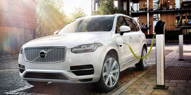 Neuer XC90 Plug-in-Hybrid startet