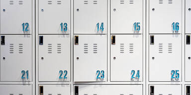 Noch immer auf der Flucht: Bank um 10 Millionen Euro ausgeraubt