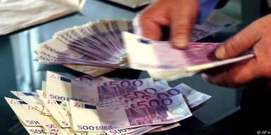 Vorst&auml;nde erhielten 2008 6,3 Prozent weniger Lohn