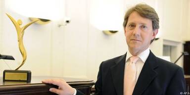 Vorstand Weinzierl sieht Bank nicht gefährdet