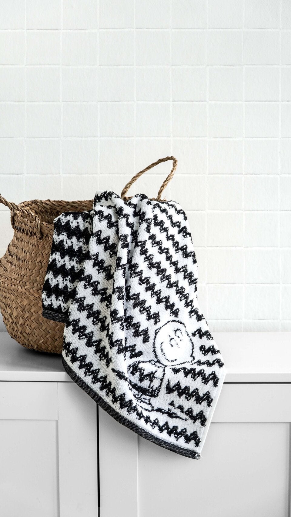 VOSSEN x PEANUTS: Snoopy trifft Luxus – limitierte Handtuch-Kollektion