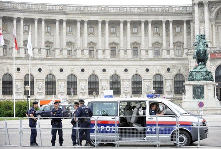 WEF Wien Faymann Polizei